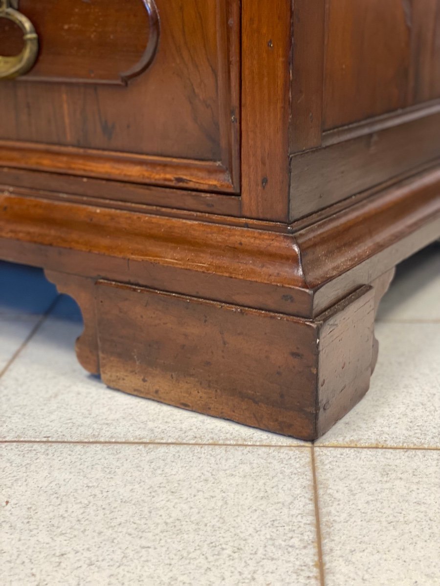 Louis XIV Walnut Chest Of Drawers. Modena Bologna 17th Century-photo-2