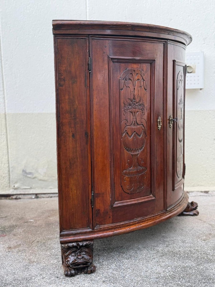 Walnut Corner Cupboard Rounded On The Front. Genoa 18th Century. Restoration Carried Out-photo-4