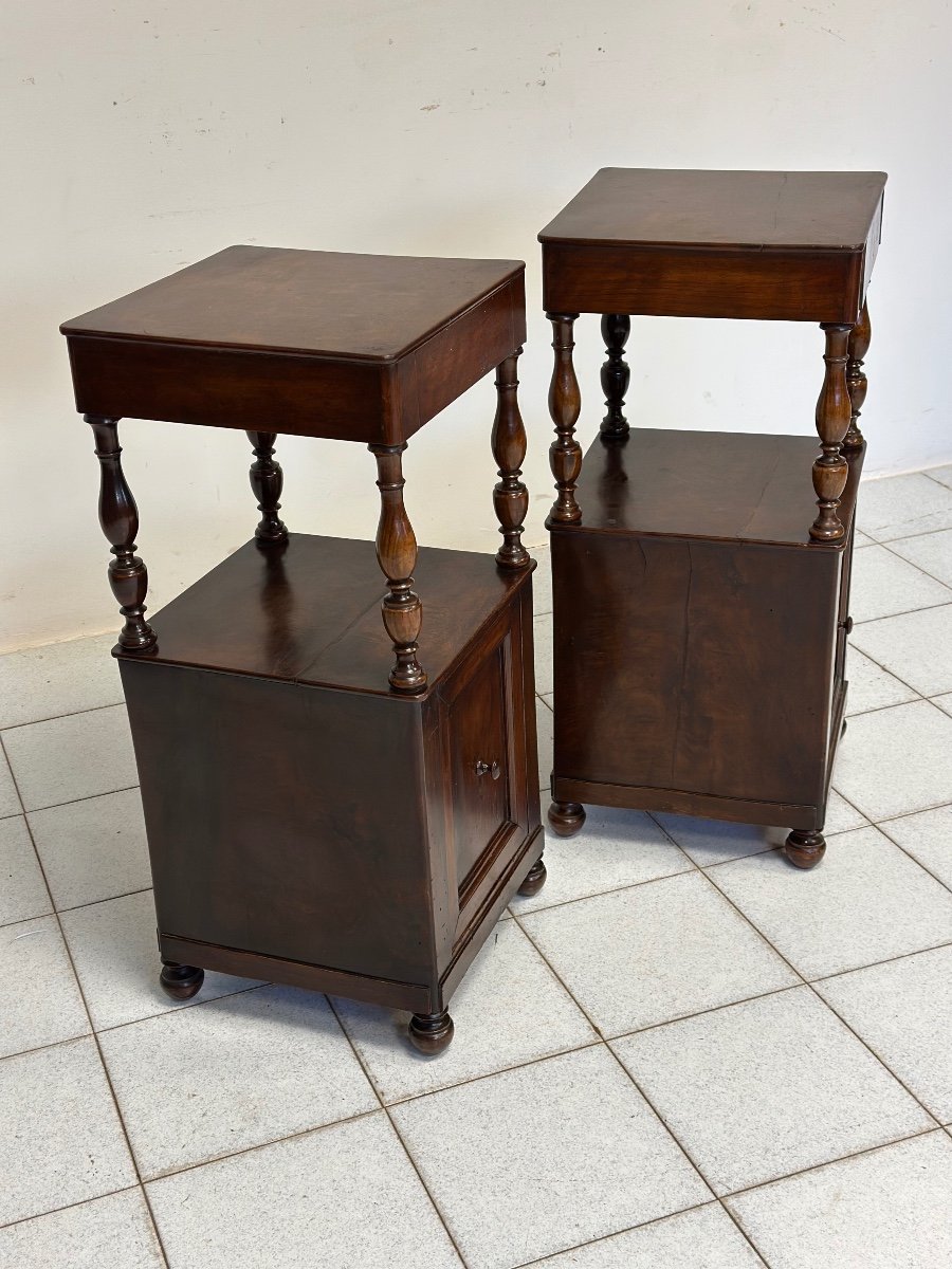 Pair Of 19th Century Lombard Open Walnut Bedside Tables. Restored-photo-3