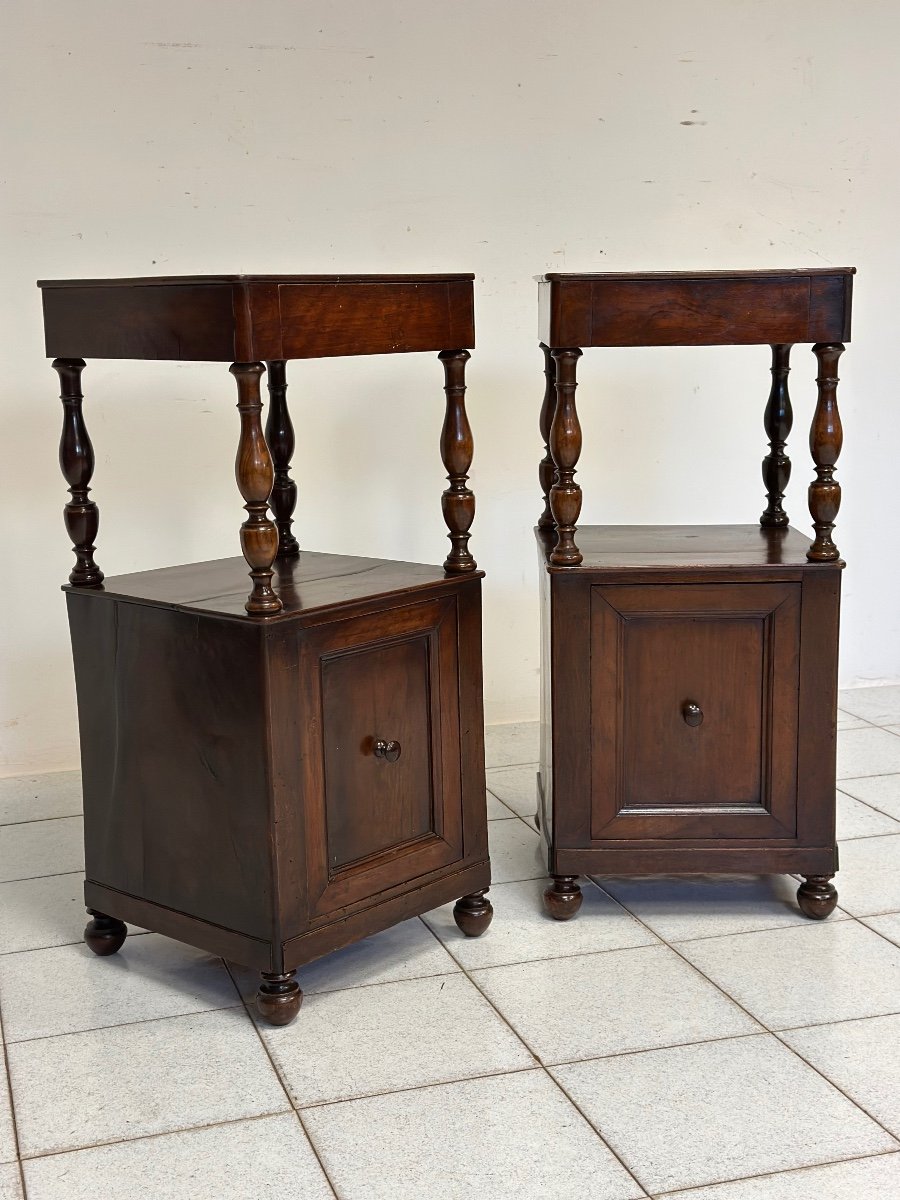 Pair Of 19th Century Lombard Open Walnut Bedside Tables. Restored-photo-1