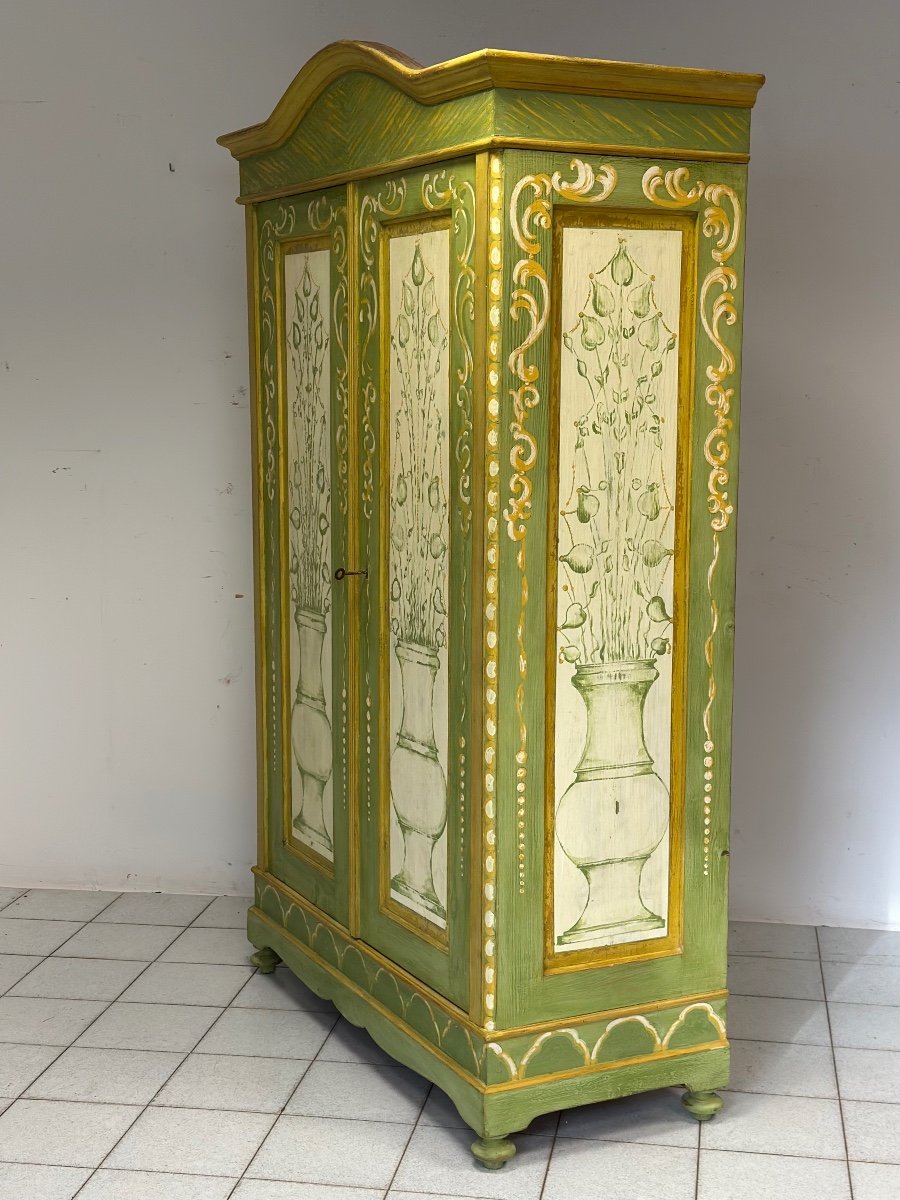 Painted Lacquered Wardrobe. Trento Bolzano 19th Century-photo-3