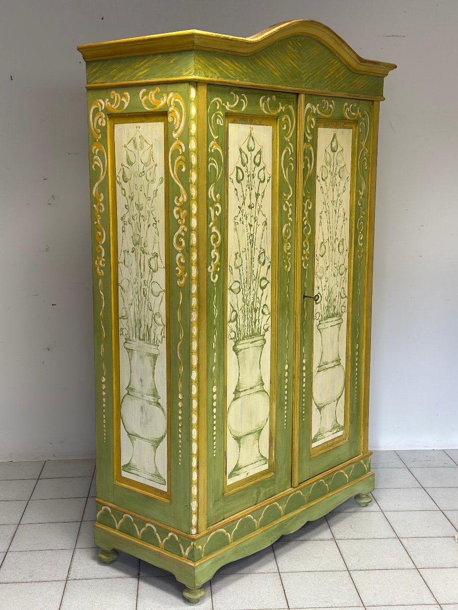 Painted Lacquered Wardrobe. Trento Bolzano 19th Century-photo-4