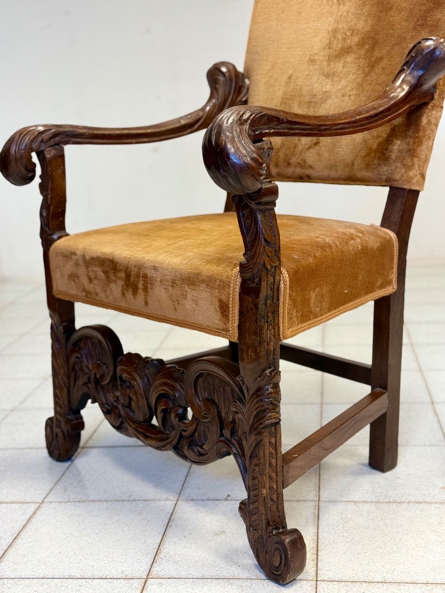 Fauteuil En Bois Sculpté. Venise, époque 1600.-photo-5