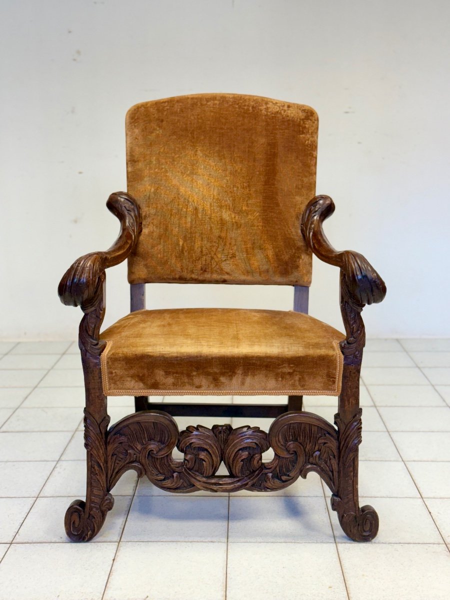 Fauteuil En Bois Sculpté. Venise, époque 1600.