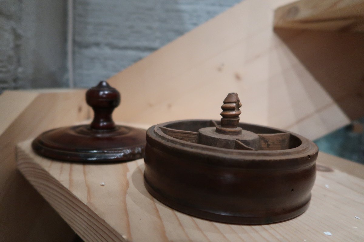 Spice Box Early 19th Century-photo-1