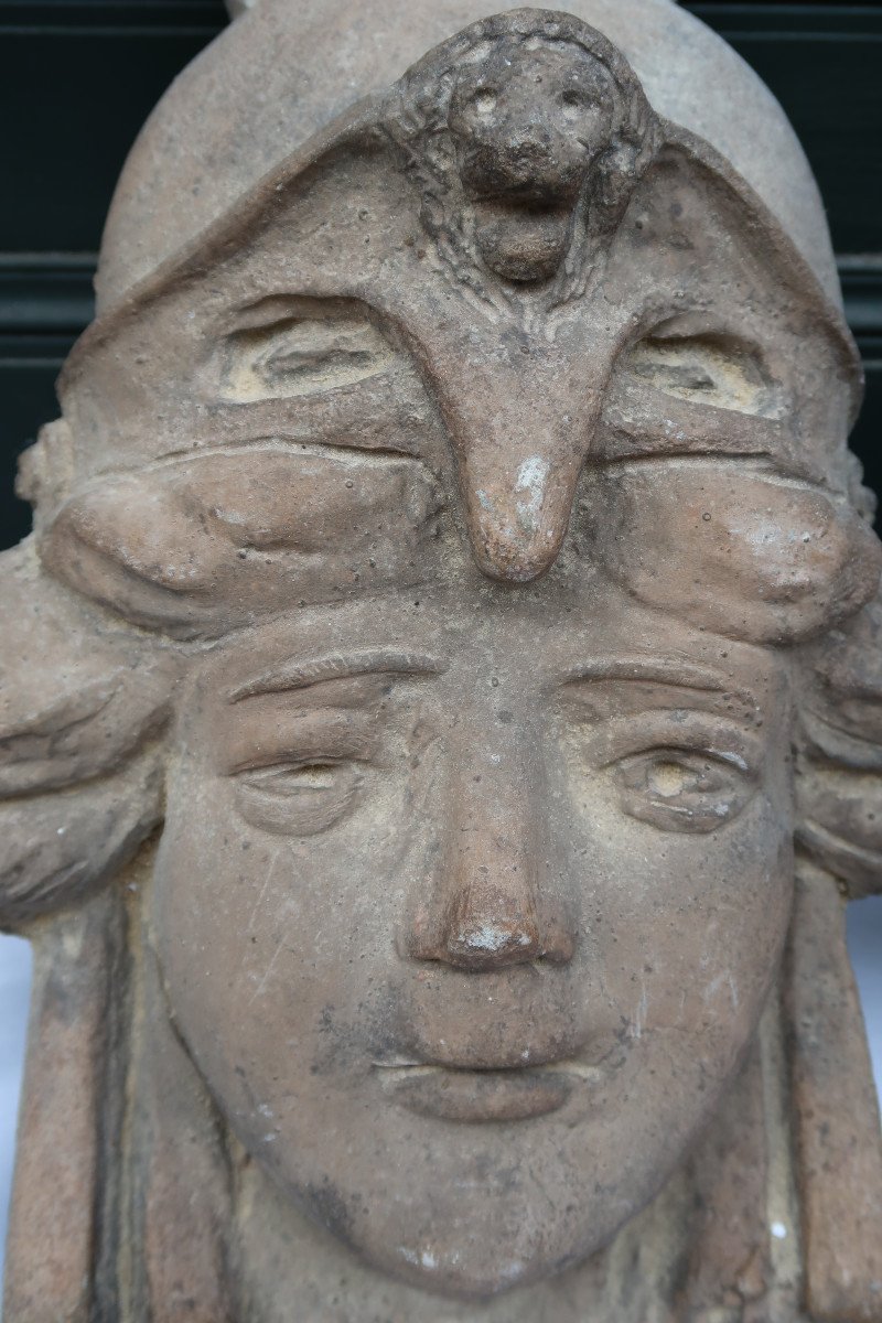 Pair Of Mascarons Decorated With Woman's Heads-photo-1