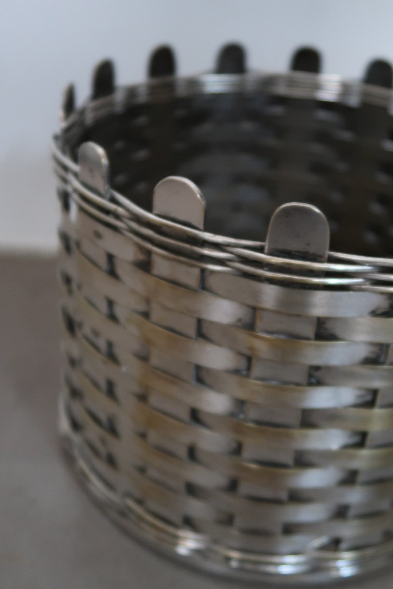 Woven Metal Planter -photo-4