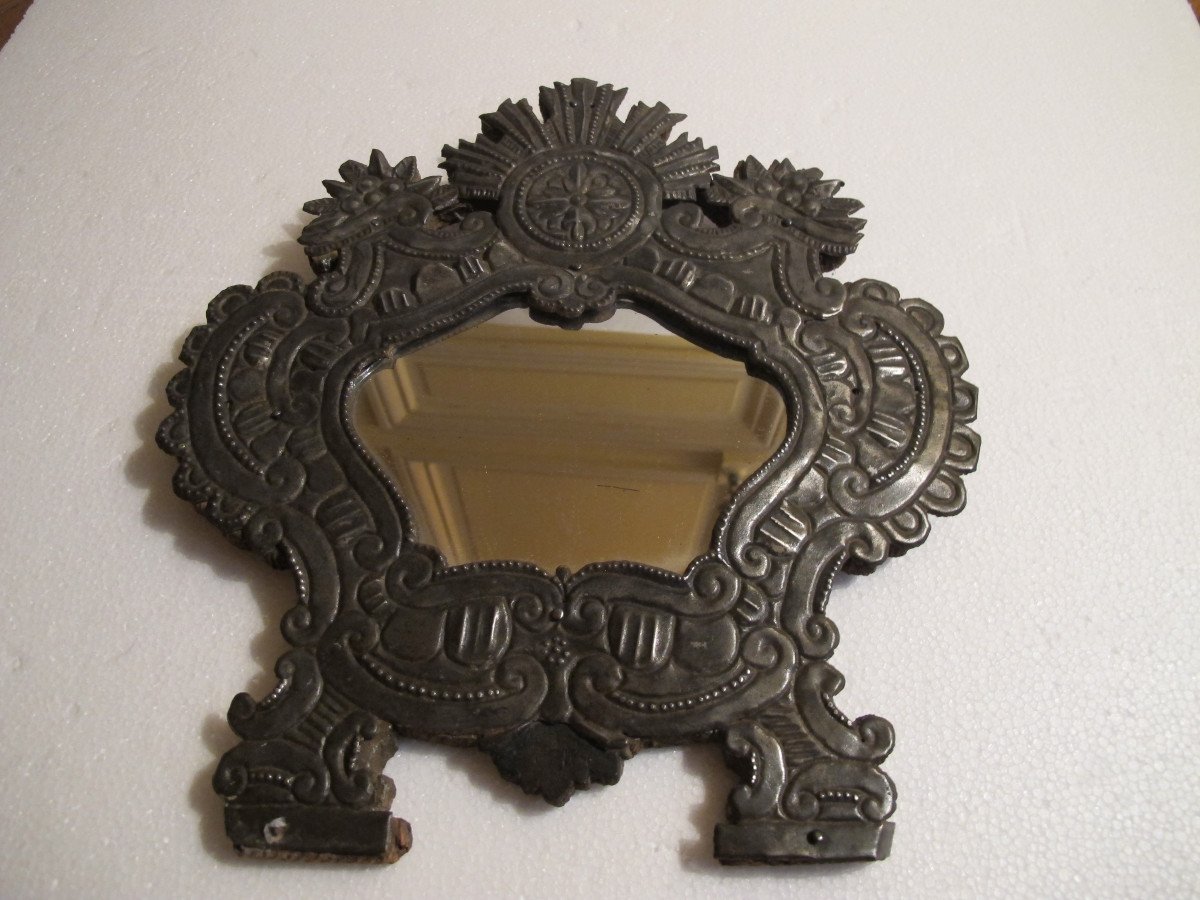 Repoussé Iron Mirror, Early 18th Century-photo-2