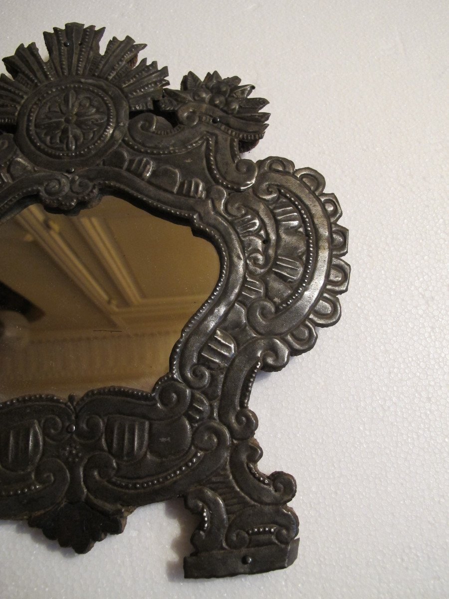 Repoussé Iron Mirror, Early 18th Century-photo-2