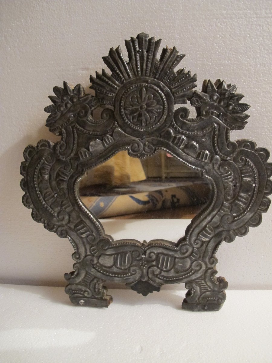 Repoussé Iron Mirror, Early 18th Century-photo-7