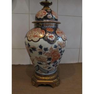 Porcelain Lamp With Imari Decor