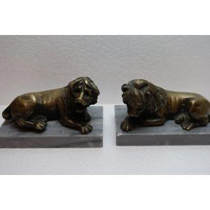 Pair Of Bronze Lions 19th Century