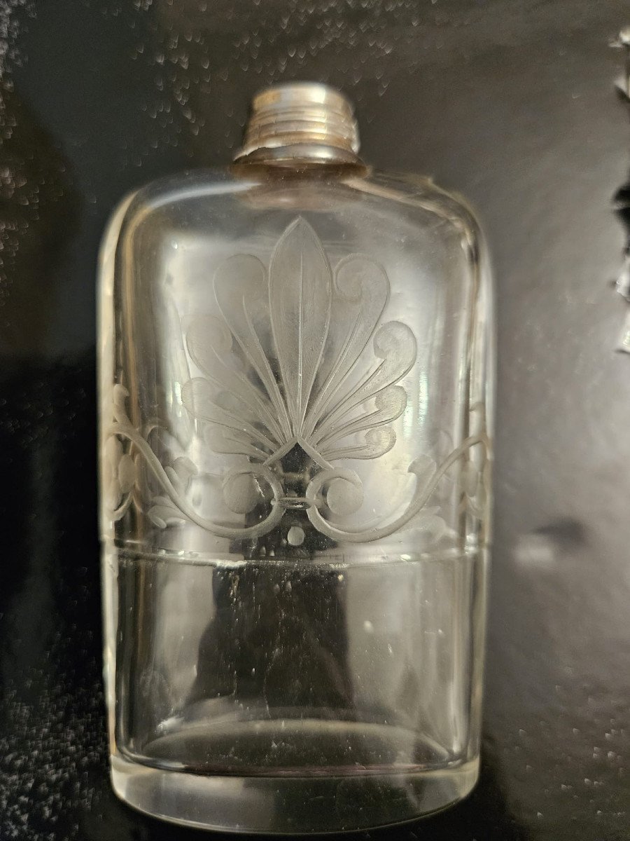 Engraved Glass And Silver Flask, Minerva Hallmark-photo-2