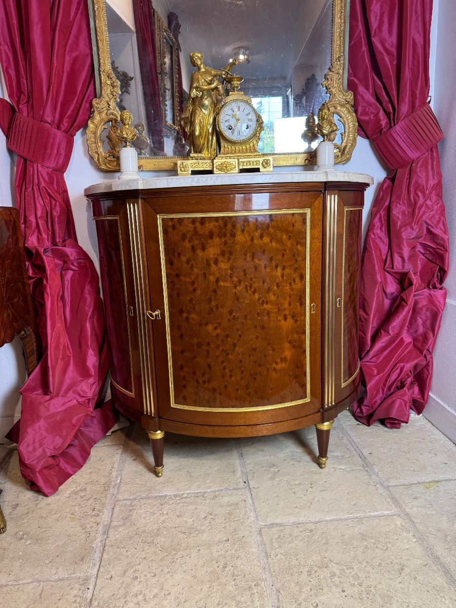 Commode A Portes  Acajou Moucheté Demi Lune De Papst