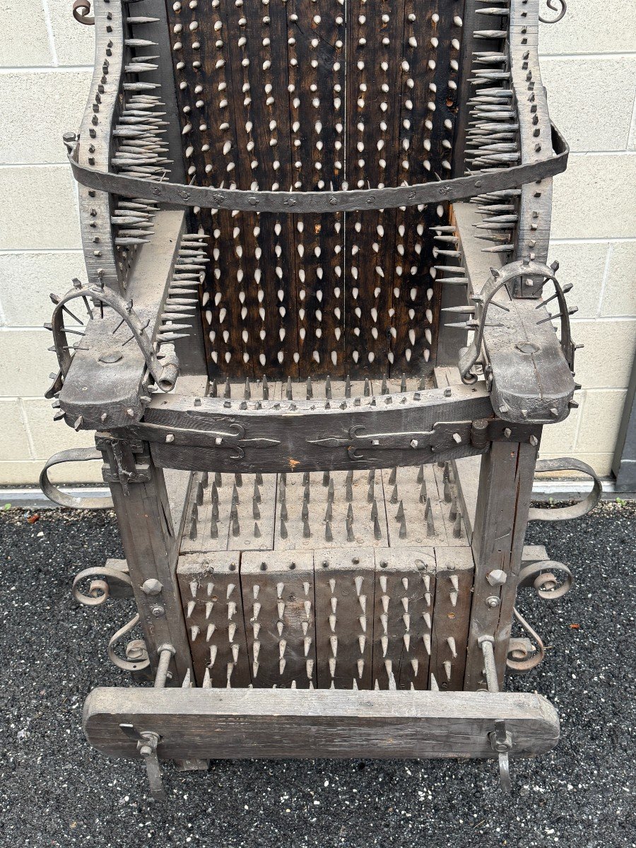 Wooden Torture Chair, 20th Century-photo-4