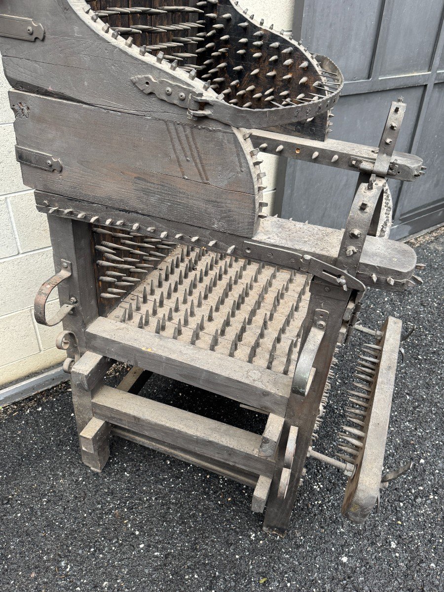 Wooden Torture Chair, 20th Century-photo-3