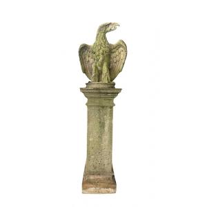 “eagle” Sculpture In Terracotta On Column, Late 19th Century