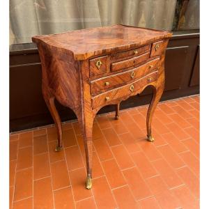 Living Room Table In Violet Wood Veneer, 18th Century