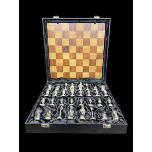 Grand échiquier En Bois Et Jeu d'échecs En Argent 925, Rome XX° Siècle 