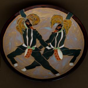 Large Decorative Dish - Japan - Waveko Dancers - Shōwa Period - Signed Ceramic