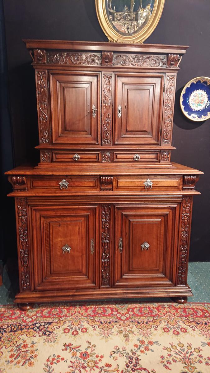 Buffet Time XVIII. "renaissance" Style Walnut Massif