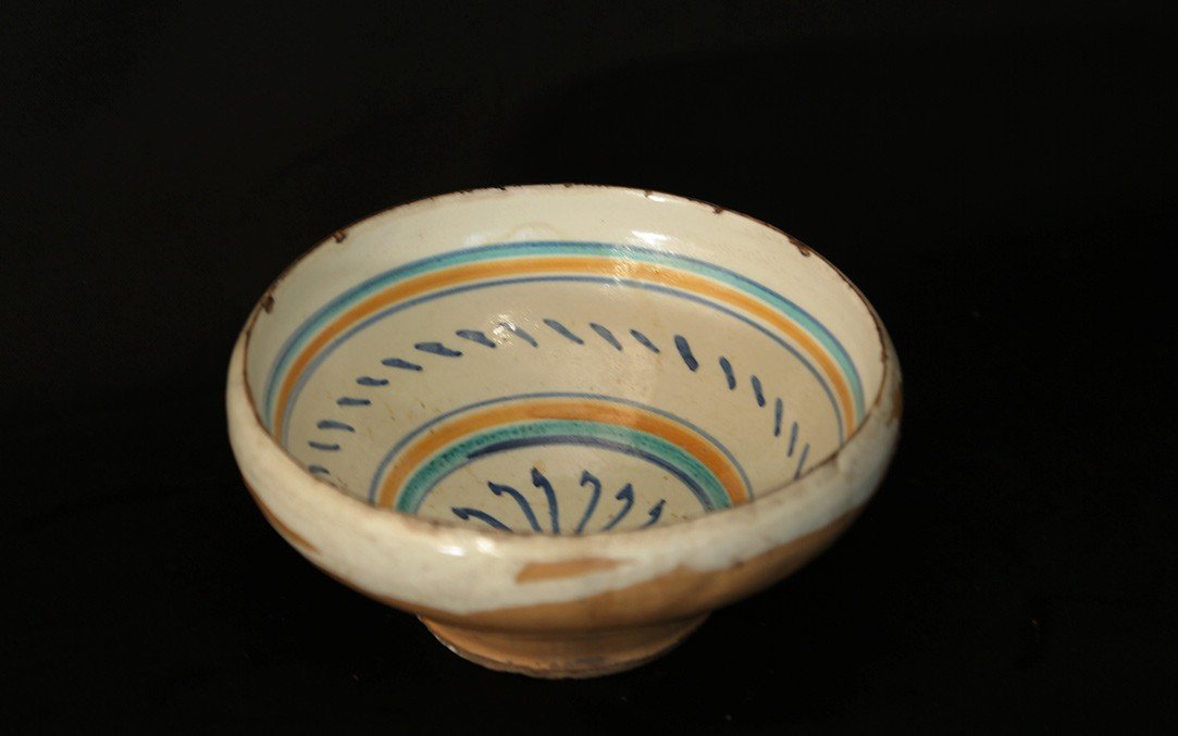 majolica bowl