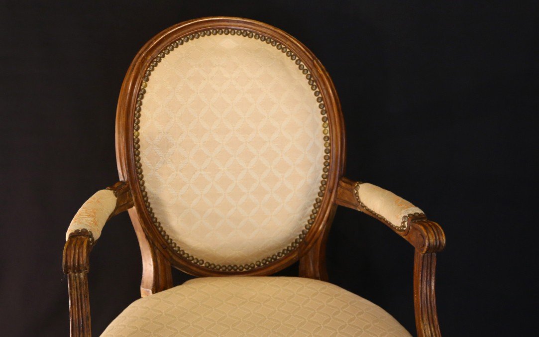 Louis XVI Medallion Armchair Stamped A. Gaillard, XVIIIth Century-photo-2