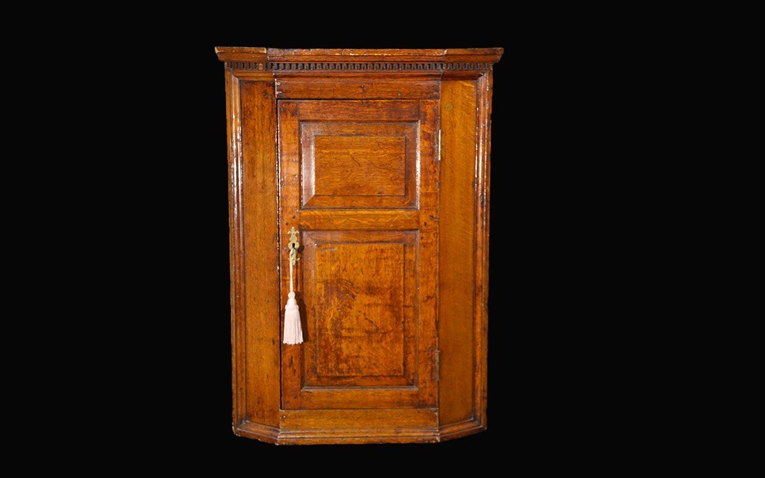 Corner, Oak, 18th Century 