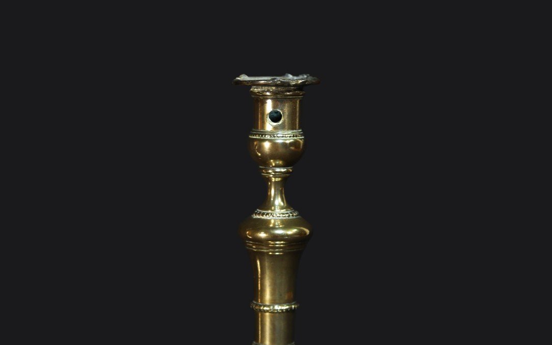 Louis XVI Bronze Candlestick, 18th Century-photo-1