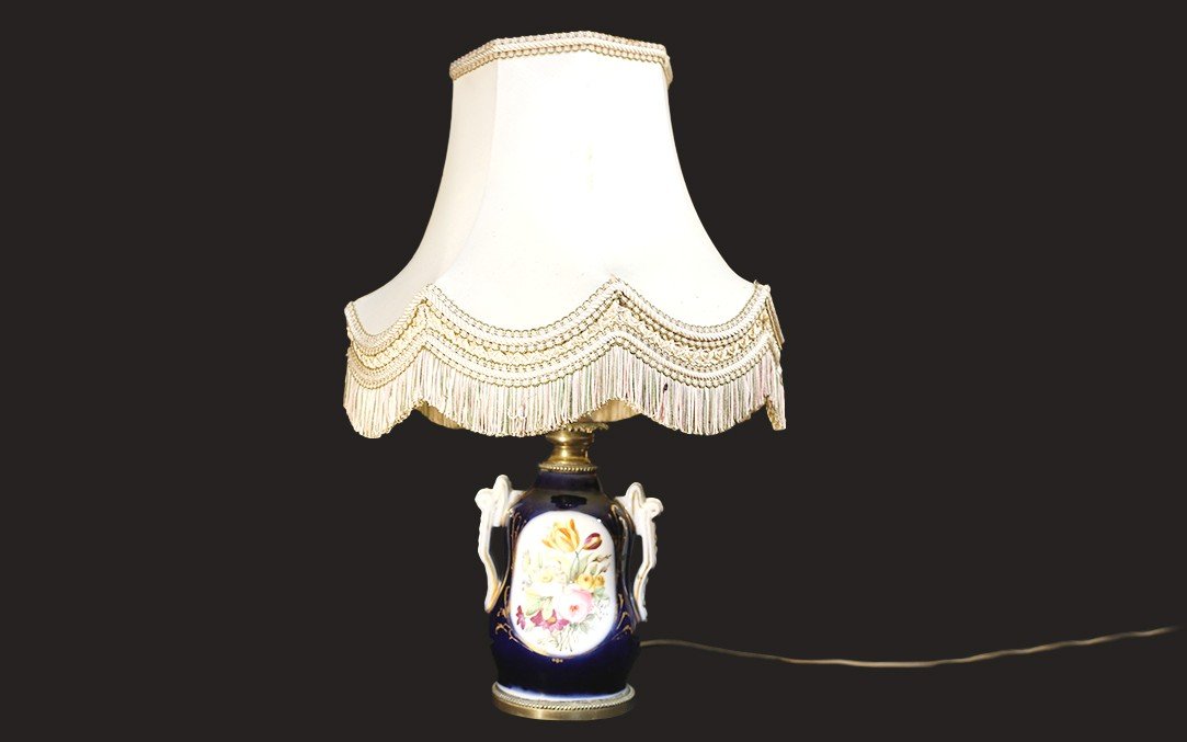 Lampe En Porcelaine De Valentine, XIXème Siècle 