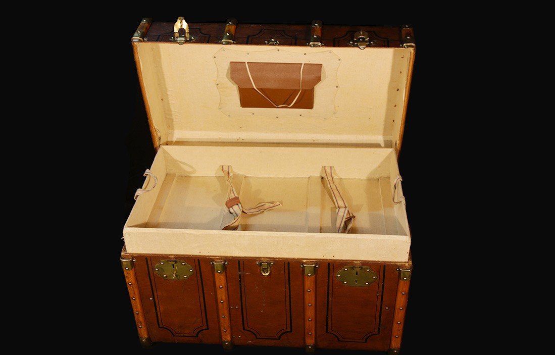 19th Century Travel Trunk-photo-5