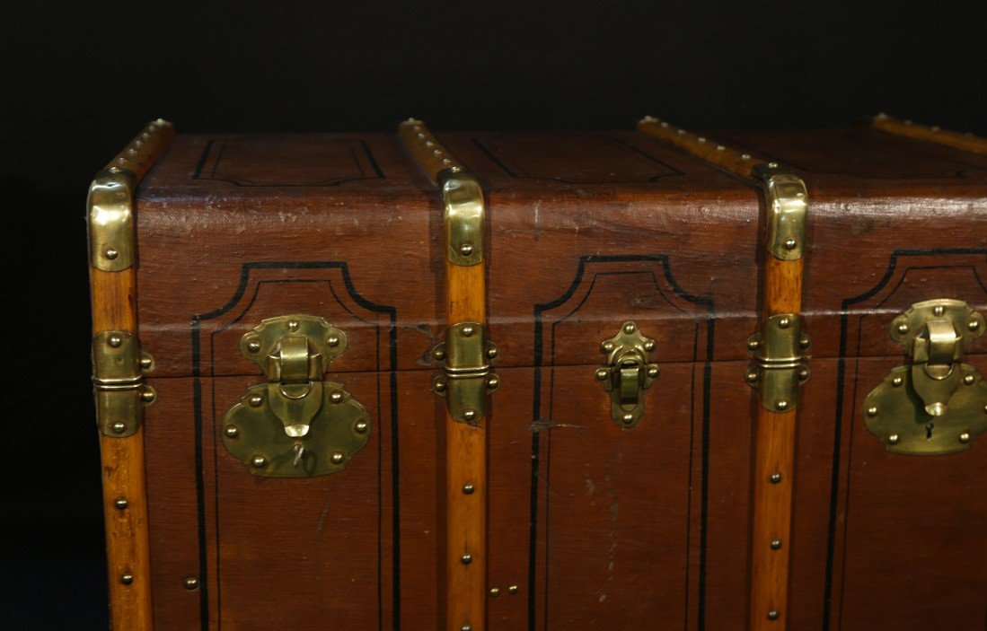 19th Century Travel Trunk-photo-6