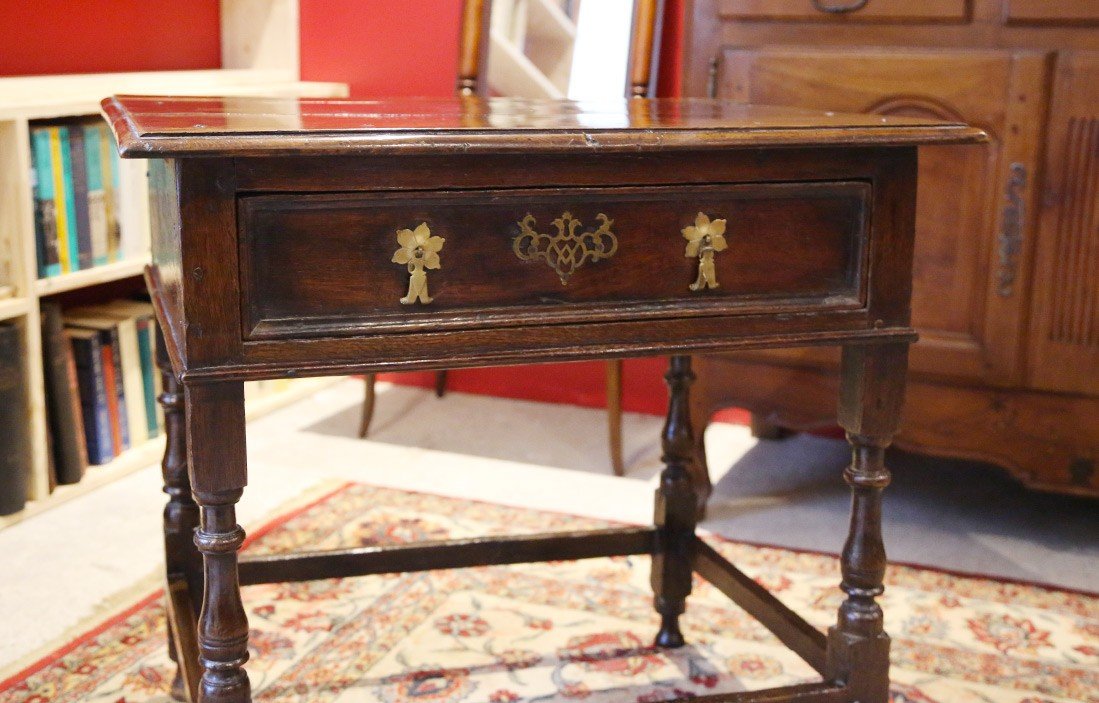 Small 17th Century Table, Oak-photo-2