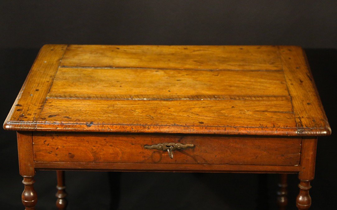 Louis XIII Writing Table, Walnut, Superb Patina -photo-3