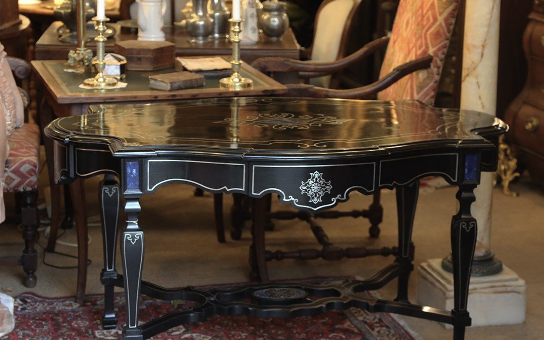 Black Varnished Table, 19th Century, Marquetry, Excellent Condition