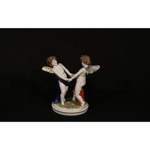 Pair Of Porcelain Angels, Saxony, 19th Century