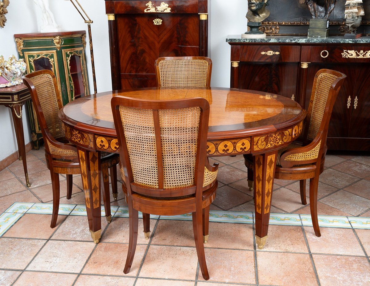 Table + huit chaises Françaises Napoléon III En Bois Polychrome. Epoque 19ème Siècl-photo-2