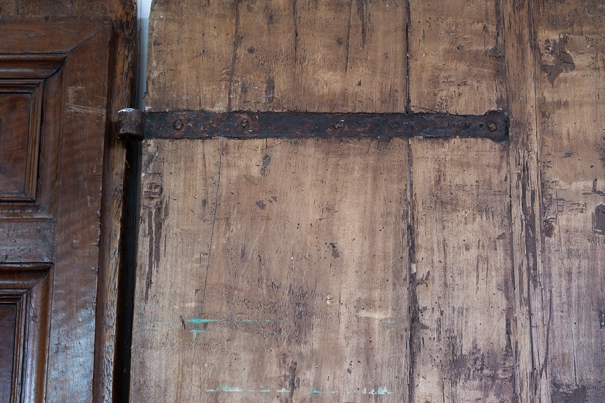 Antique Louis XIV Neapolitan Wall Cabinet In Solid Walnut. 18th Century Period.-photo-1