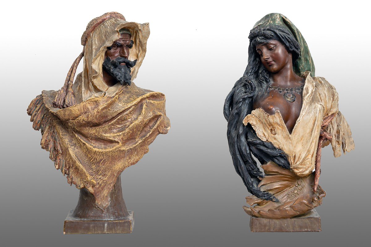 Paire De Sculptures Orientalistes Anciennes En Terre Cuite, France, 19ème Siècle.