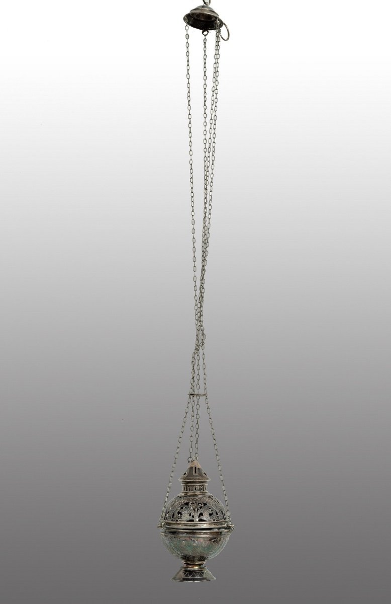 Ancient Roman Thurible In Chiseled Silver, 19th Century.