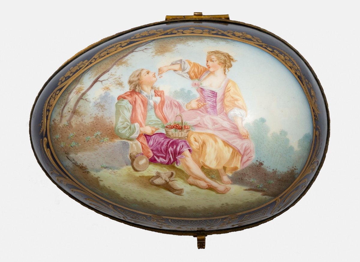 Antique Napoleon III Sevres Porcelain Jewelry Box Signed "e.froger". 19th Century.-photo-2