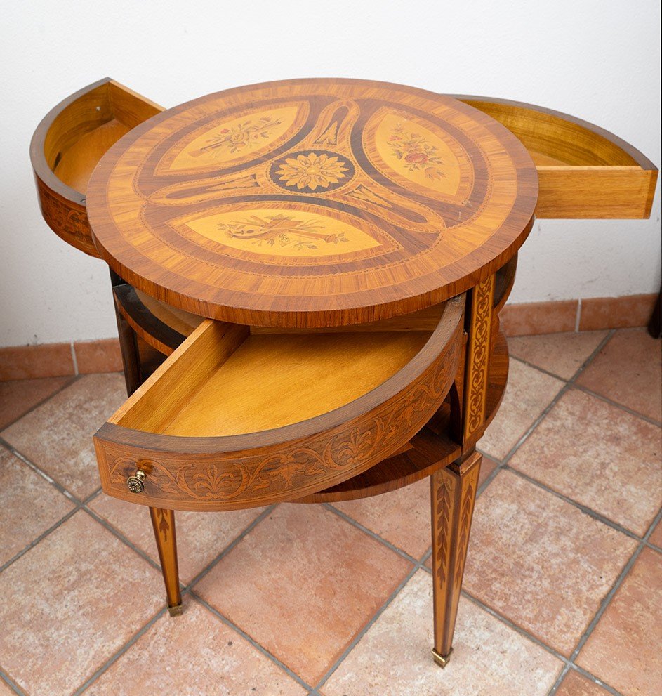 Table Basse Ancienne En Bois Polychrome, XXe Siècle.-photo-2