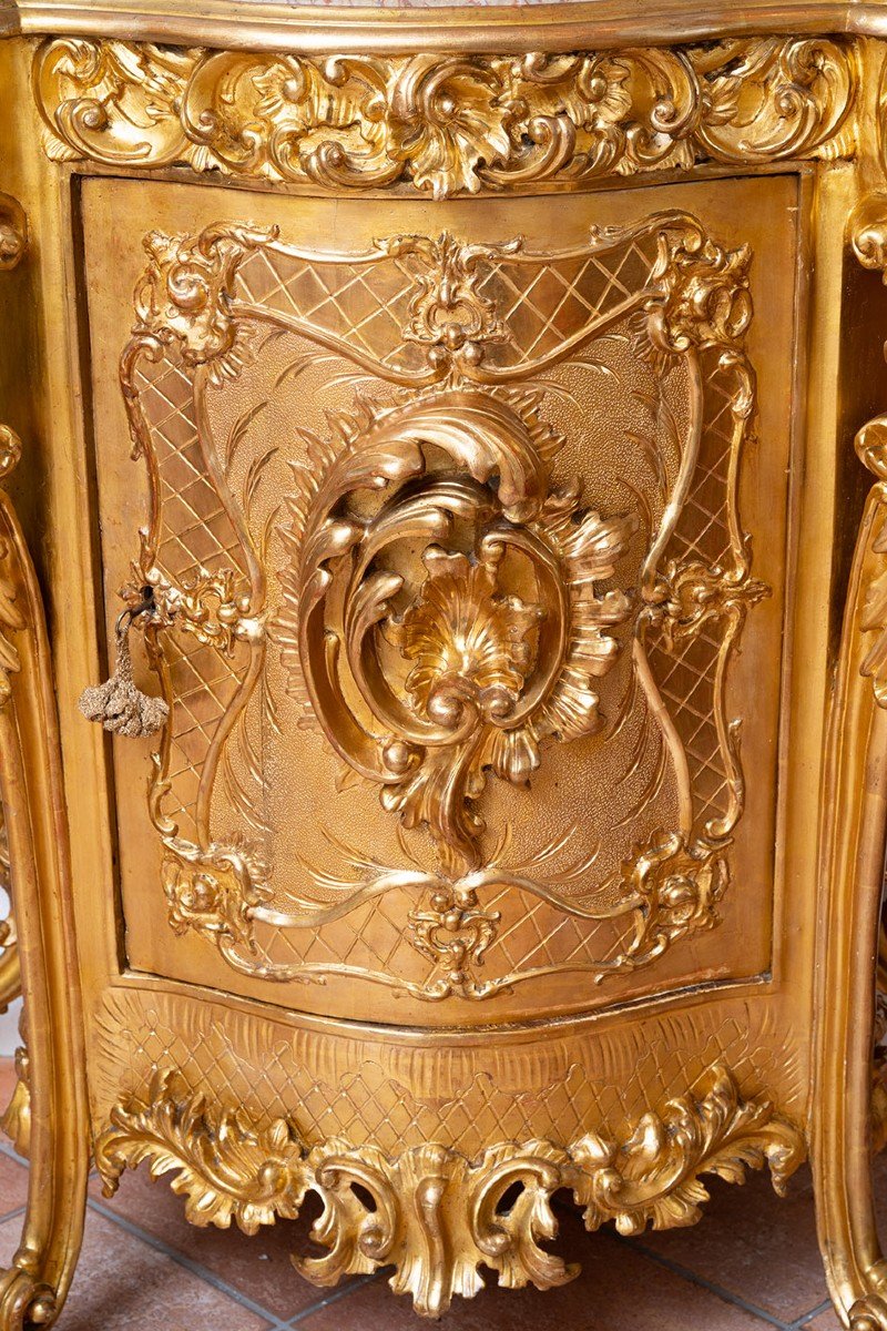 Antique Louis Philippe Neapolitan Sideboard In Gilded And Carved Wood With Marble Top. -photo-2