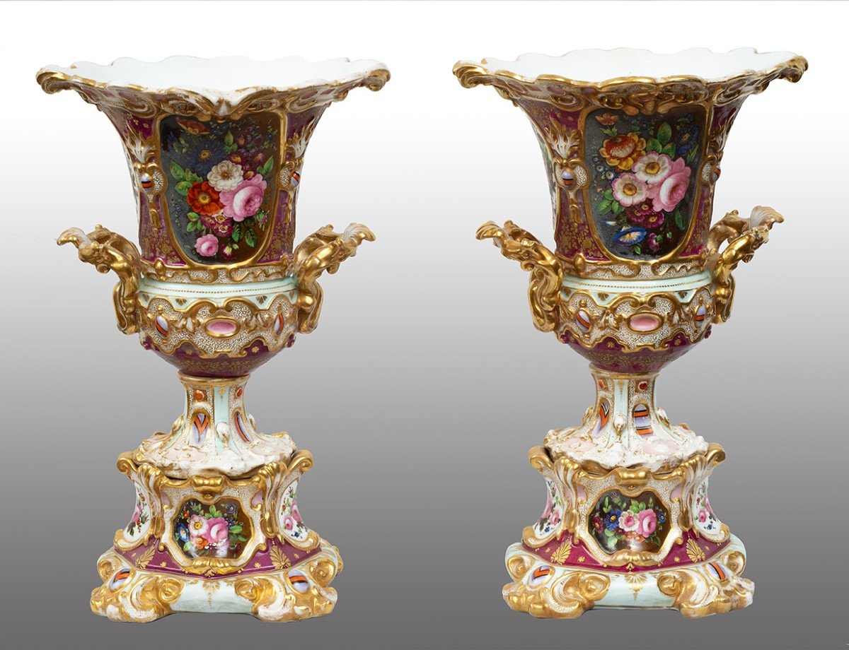 Paire De Vases Ancienne En Porcelaine, XIXe Siècle, France