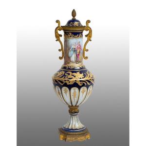 Antique French Napoleon III Vase, 19th Century Period.