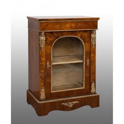 Old English Victorian Showcase Period 19th Century.