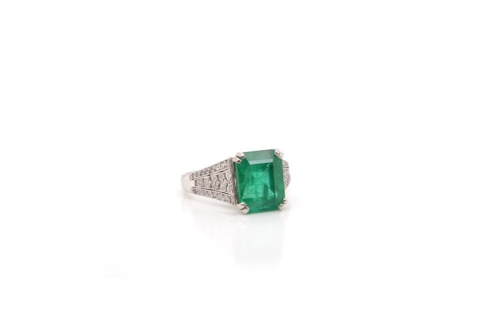 Art Deco Emerald And Diamond Ring In Platinum-photo-3