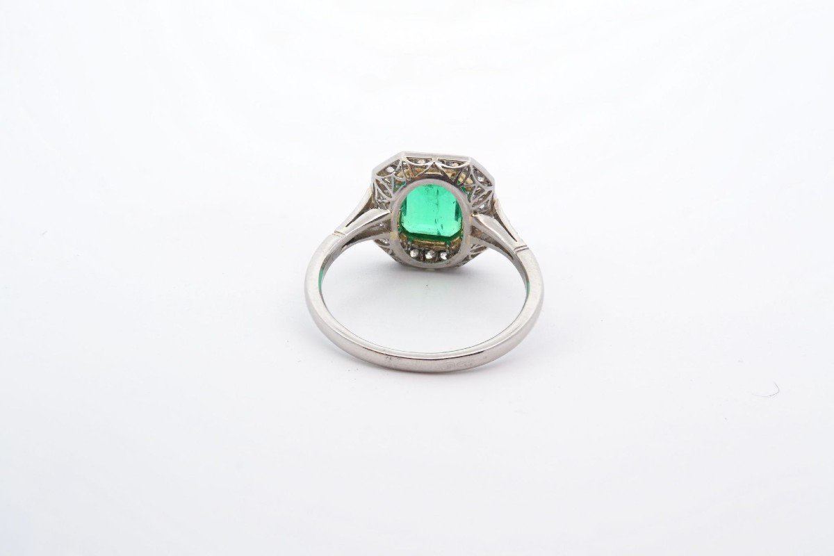 Emerald And Diamond Ring In Gold And Platinum-photo-1