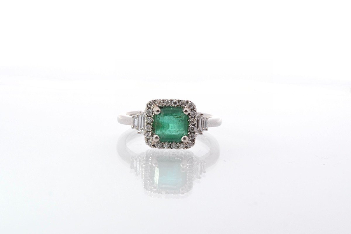 Emerald And Diamond Ring In Gold-photo-2