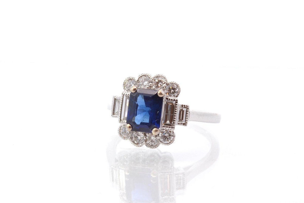 Second-hand Sapphire And Diamond Ring